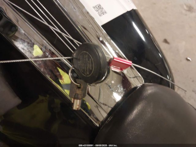 2013 HARLEY-DAVIDSON FLHX 1HD1KBM1XDB627472 Photo 10