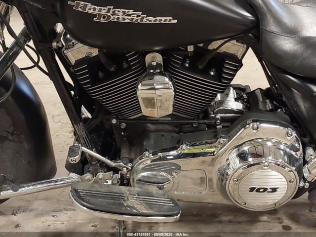 2013 HARLEY-DAVIDSON FLHX 1HD1KBM1XDB627472 Photo 8