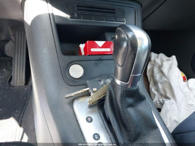 2017 VOLKSWAGEN TIGUAN WVGRV7AXXHW502564 Photo 10