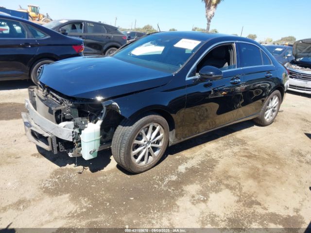 2019 MERCEDES-BENZ A 220 WDD3G4EB9KW025611 Photo 1