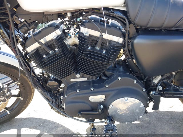 1HD4LE214LB411002 Harley-Davidson Iron 883