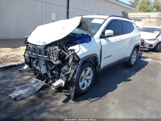 Jeep Compass 2019 3C4NJCBB0KT855659 Image 2