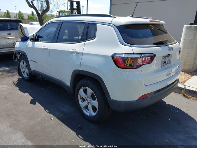 Jeep Compass 2019 3C4NJCBB0KT855659 Image 3
