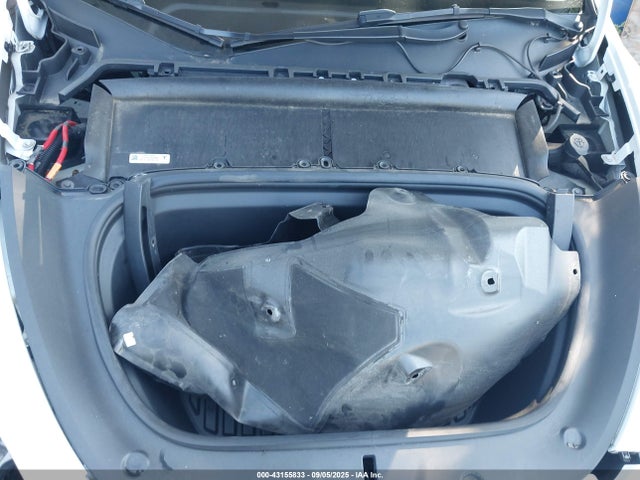 5YJYGDEE3MF295497 Tesla 2021