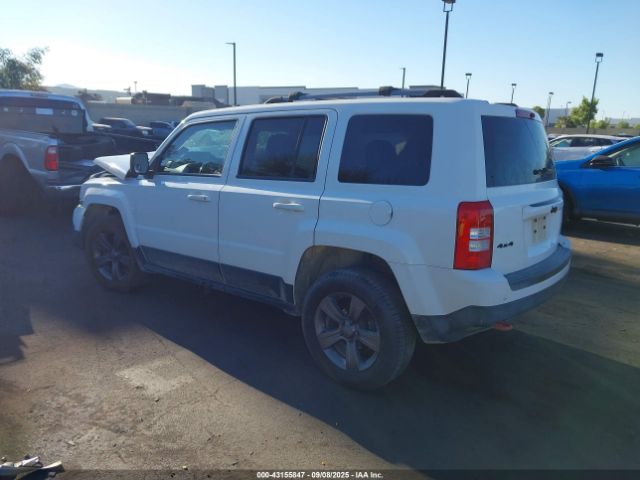 2016 JEEP PATRIOT 1C4NJRBB5GD724338 Photo 2