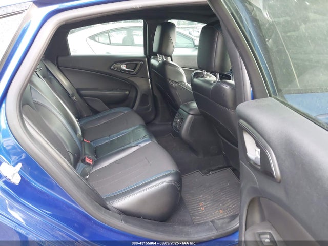 1C3CCCBG6FN713596 Chrysler 2015