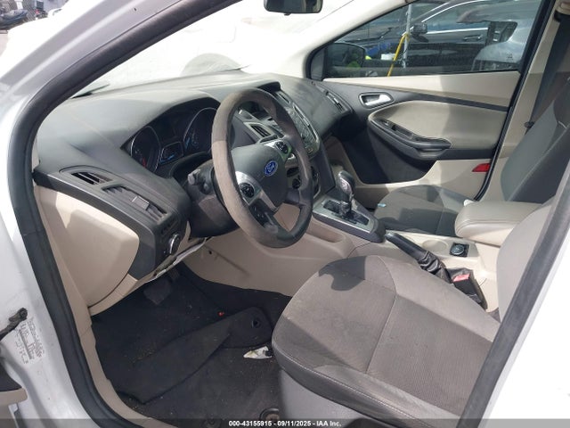 1FADP3K29EL266562 Ford 2014