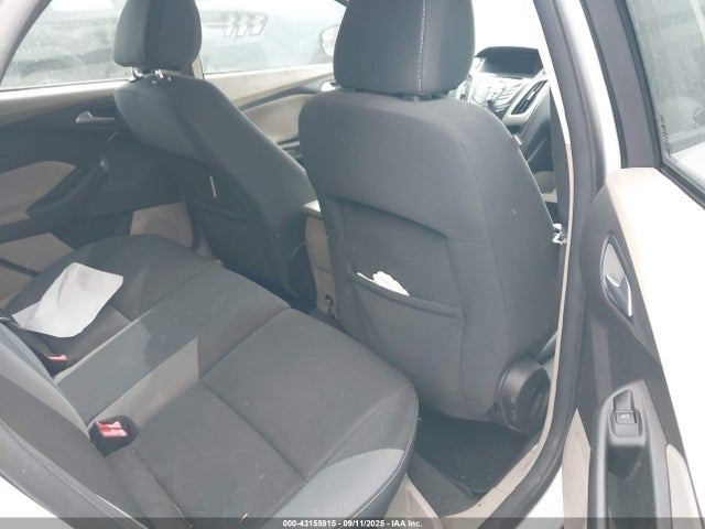 1FADP3K29EL266562 Ford 2014