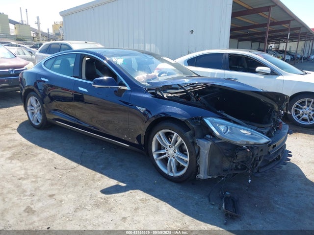 2015 TESLA MODEL S 5YJSA1H16FFP71484 Photo 0