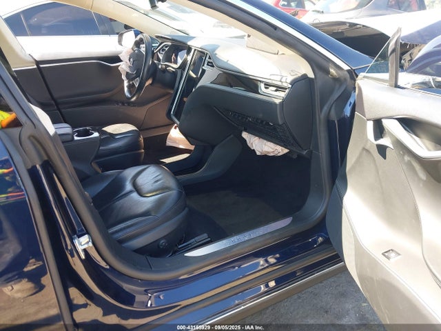 2015 TESLA MODEL S 5YJSA1H16FFP71484 Photo 4