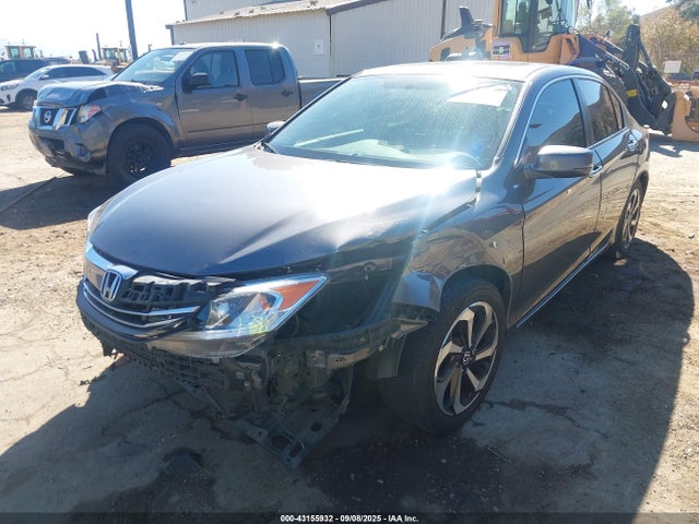 1HGCR2F74HA049566 Honda k24w1