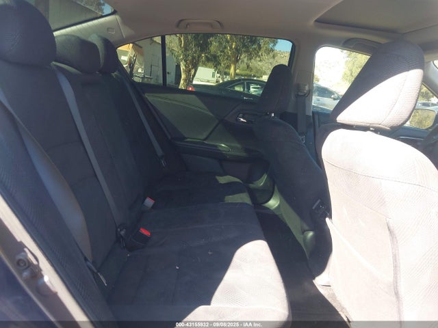 1HGCR2F74HA049566 Honda k24w1