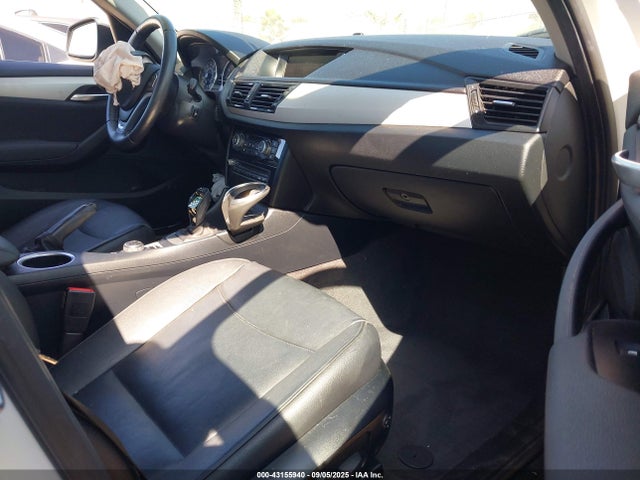 WBAVL1C59FVY37817 BMW X1
