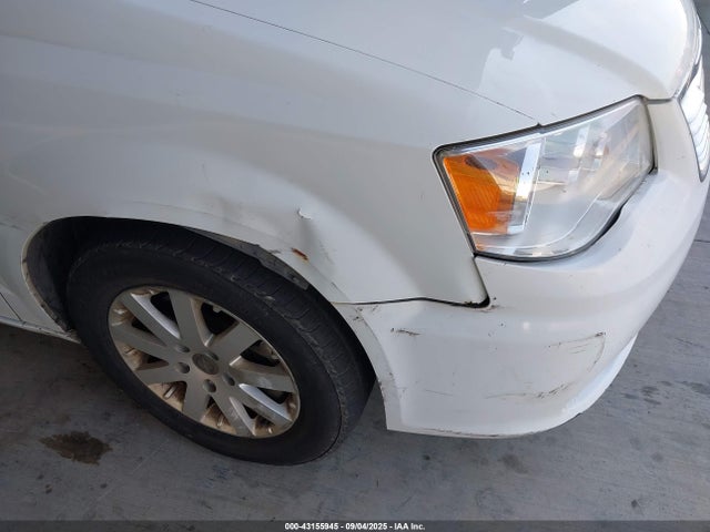 2C4RC1BG4FR645179 Chrysler Town and Country