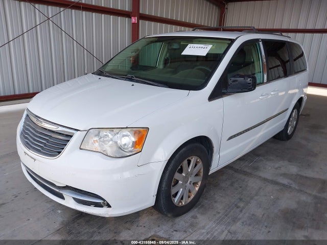 2C4RC1BG4FR645179 Chrysler Town and Country