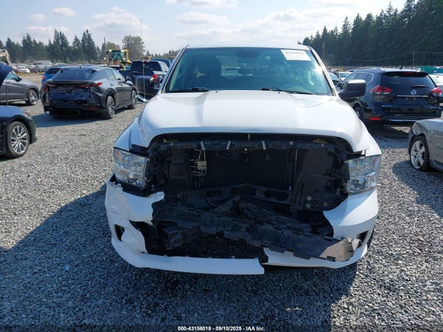 RAM 1500 2017 1C6RR7FT7HS806867 Image 13