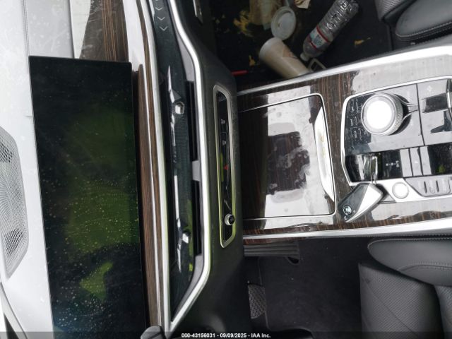 2023 BMW X7 5UX23EM0XP9R94619 Photo 10