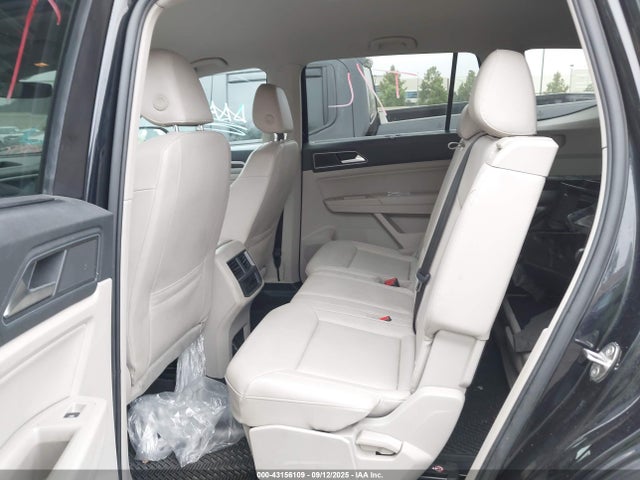 Volkswagen fsi 2018 1V2DR2CA6JC543889 Image 8