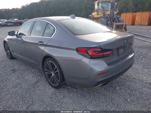 2023 BMW 530E WBA13AG0XPCL89002 Photo 2