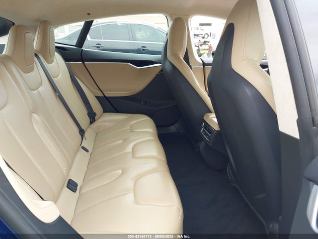 2015 TESLA MODEL S 5YJSA1S28FF091829 Photo 7