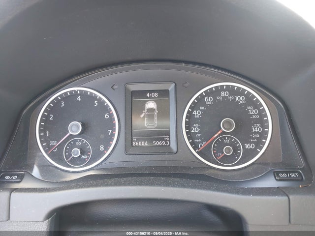 WVGTV7AX2HK029255 Volkswagen 2.0 tsi