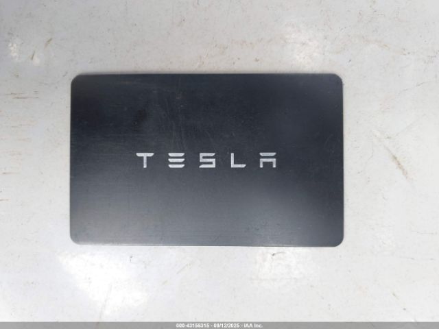 2023 TESLA MODEL Y 7SAYGDEE1PF752864 Photo 10