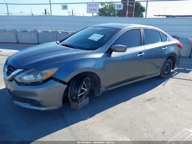 Nissan 2016 2016 1N4AL3AP7GN389702 Image 2