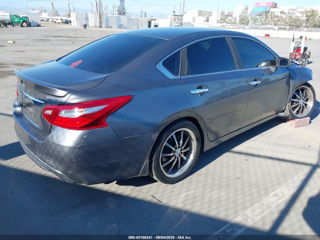 Nissan 2016 2016 1N4AL3AP7GN389702 Image 4