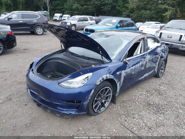 2018 TESLA MODEL 3 5YJ3E1EBXJF115285 Photo 5