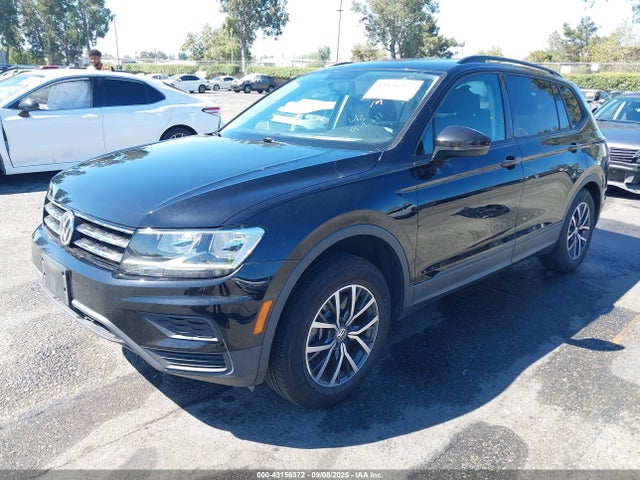 Volkswagen Tiguan 2021 3VV1B7AX6MM044785 Image 2
