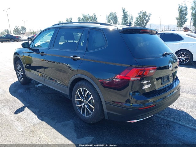 Volkswagen Tiguan 2021 3VV1B7AX6MM044785 Image 3