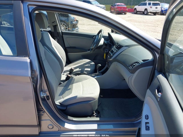 KMHCT4AE6HU210057 Hyundai Accent