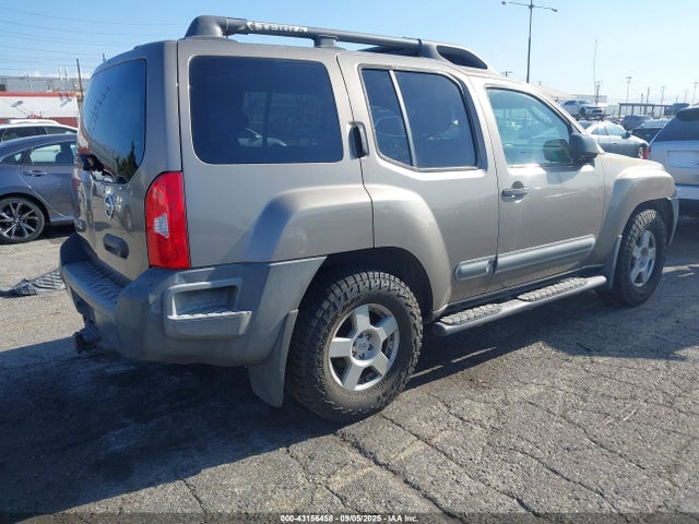 2006 NISSAN XTERRA 5N1AN08UX6C530735 Photo 3
