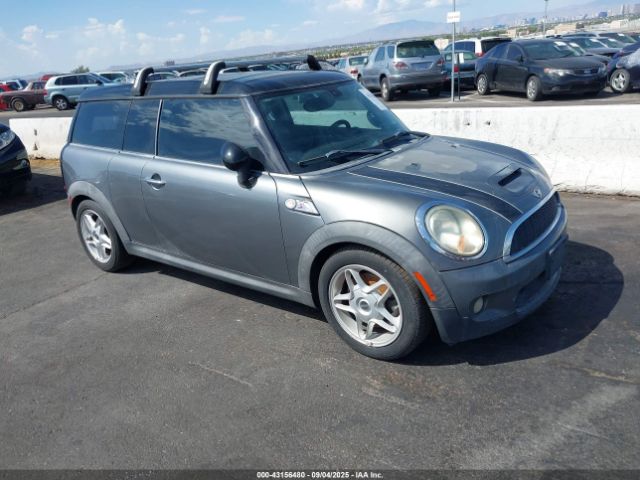 2010 MINI COOPER S CLUBMAN WMWMM3C58ATP94726 Photo 0