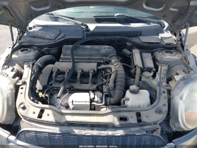 2010 MINI COOPER S CLUBMAN WMWMM3C58ATP94726 Photo 9