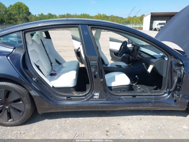 2025 TESLA MODEL 3 5YJ3E1EB8SF017051 Photo 5