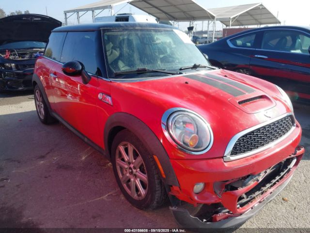 2011 MINI COOPER S WMWSV3C55BTY14663 Photo 0