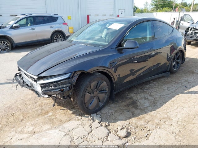 2026 TESLA MODEL Y 7SAYGDEE1TF395633 Photo 1