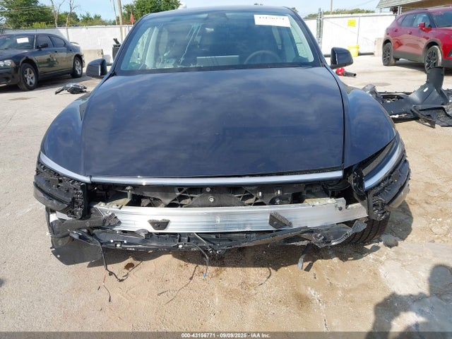 2026 TESLA MODEL Y 7SAYGDEE1TF395633 Photo 5