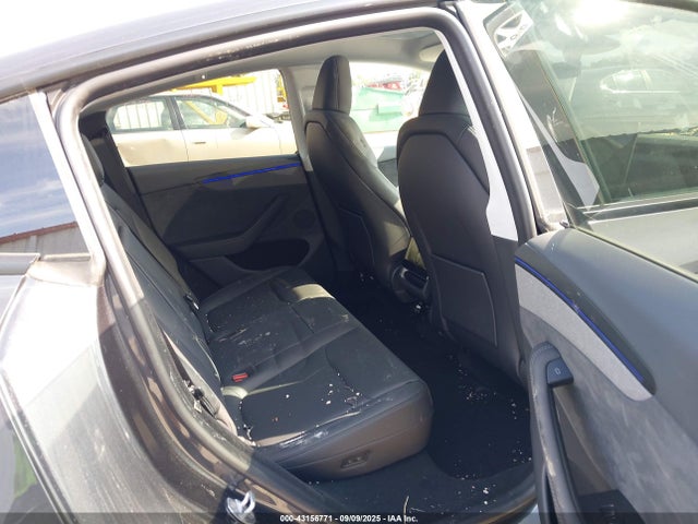 2026 TESLA MODEL Y 7SAYGDEE1TF395633 Photo 7