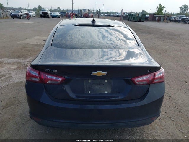 Продажа на аукционе авто 2022 Chevrolet Malibu Fwd Lt, vin: 1G1ZD5ST8NF194483, номер лота: 43156963