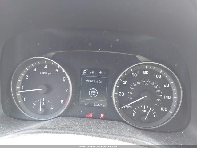 Hyundai Elantra 2017 5NPD84LF3HH150975 Image 7