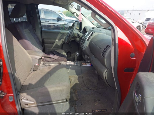 Nissan 2015 2015 1N6BD0CT2FN763536 Image 5