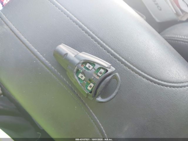 2004 SAAB 9-3 YS3FB49S441043197 Photo 10