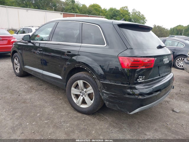 2018 AUDI Q7 WA1LHAF79JD017321 Photo 2