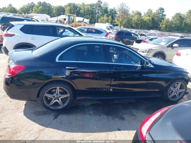 Mercedes-Benz C-Class 2017 55SWF4KB4HU215875 Image 13