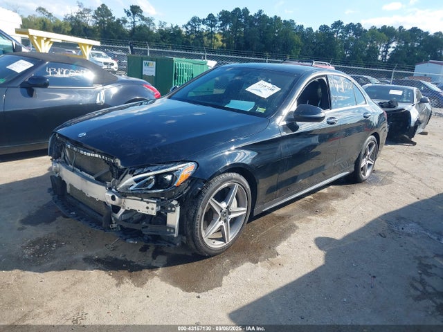 Mercedes-Benz C-Class 2017 55SWF4KB4HU215875 Image 2