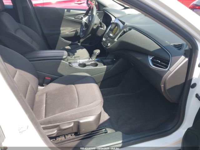 2024 CHEVROLET MALIBU 1G1ZD5ST9RF119037 Photo 4