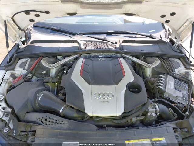 2018 AUDI S5 WAUC4CF53JA112130 Photo 9