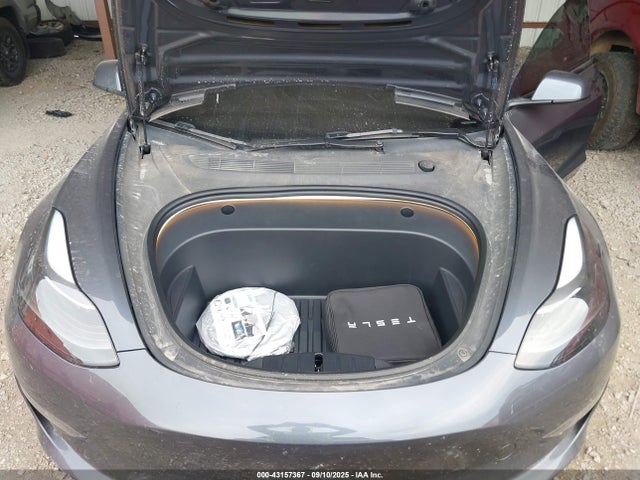 2023 TESLA MODEL 3 5YJ3E1EA2PF575556 Photo 9